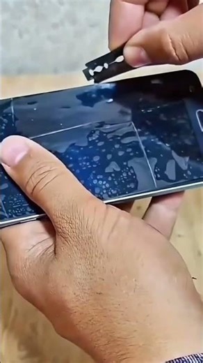 How to Fix a Cracked Screen for $1! 📱