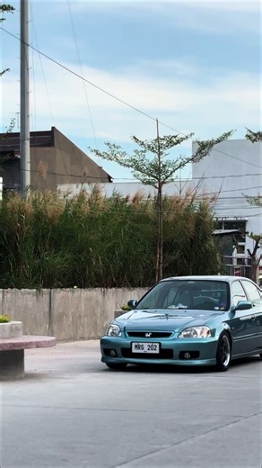 Exploring the Honda Civic: Features and Insights