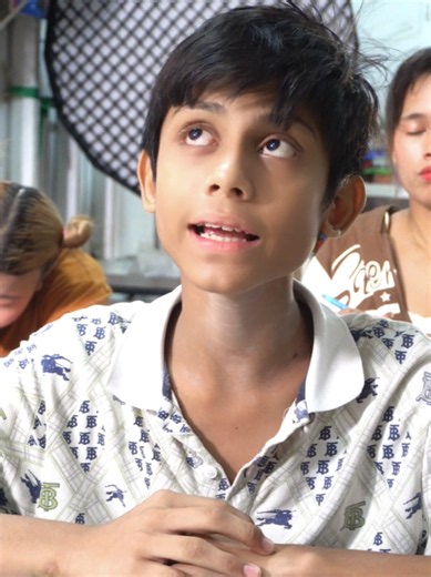 အသံလေးတွေအားမရသေးဘူး လေ့ကျင့်ရဦးမယ်။😁 #ABCတရုတ်စာသင်တန်း #ဆရာမနုနုခင် #မန္တလေးမြို့ #learnchinese #တရုတ်စာသင်တန်းကျောင်း