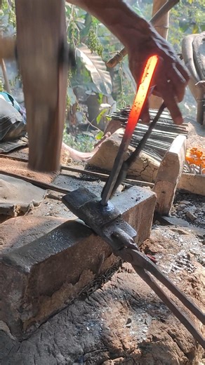 Old School Forging Process 🔥#shortvideo #shorts #youtubeshorts #blacksmith #america #trending #asmr