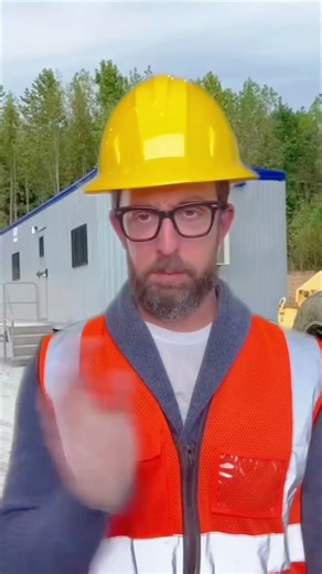 Watch and Laugh – Funny Workers on the Job-04 #funny #construction