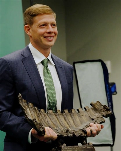 Looking 𝓞𝓯𝓯𝓲𝓬𝓲𝓪𝓵👨‍💼 | UAB Athletics