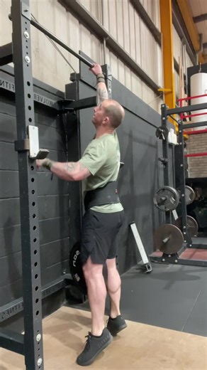 I don’t take unlimited clients. Because oversight matters. If I can’t track you properly, I won’t coach you. This month I’m opening a small intake. When spots are filled, that’s it. If you want one, DM “INTAKE”. #fitness #commandostrength #men #fitnessjourney #fatloss