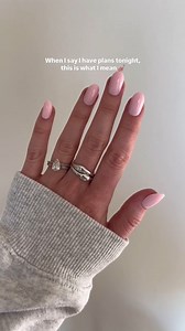 1.5K views | I’m actually sooo busy ✨ Shop the look here >> https://bit.ly/3EDeSkU | Static Nails | Facebook