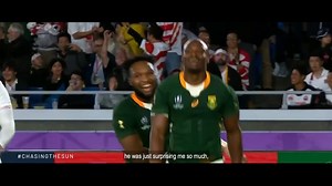 🗨️ "The previous year: Hell can I trust this guy? And then he wins the World Cup for you!" Makazole Mapimpi's rugby career began with a ball made of plastic, as a child in KwaMoni, Tsholomnqa. Chasing The Sun explores his journey even further. | SuperSport Rugby