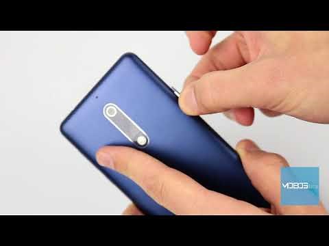 Nokia 5 How to insert SIM and memory card