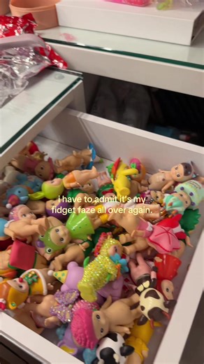 i have a problem #sonnyangels #problem #fidgettoys #fyp #xyzbca | Fidgets