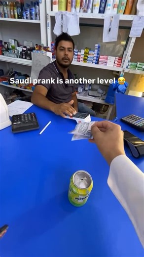 Visitors Saudi 🇸🇦 | Saudi prank is another level 😂 📸 credit :- @samsaar__station | Instagram
