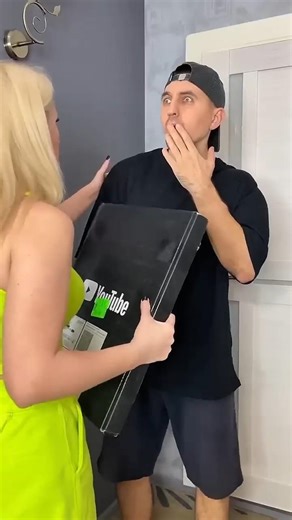 Building Wooden Log Cabin in Forest🌲🎈| Survival House Step byStep"60 #shorts