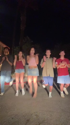 Creating Engaging Videos While Observed