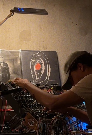 Exploring 'Maniac': A Soundcheck Log Experience