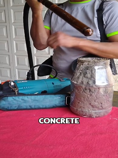 Concrete vibrator is essential for concrete vibration operations #diy #working #machine | ᴛᴇᴍᴀᴢᴏꜱ ᴘᴀʀᴀ ᴄᴏᴍᴘᴀʀᴛɪʀ