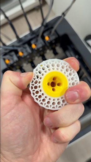 3D Printing with PETG and TPU with PLA as Support! 🤯 #snapmaker #u1 #shorts #3dprinting #diy