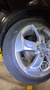 4.2M views · 59K reactions | SHHH狼 Satisfying Honda HR-V Service POV #honda #hrv #oilchange #cvt #pov #asmr #fyb #tevideos | TE Videos | Facebook