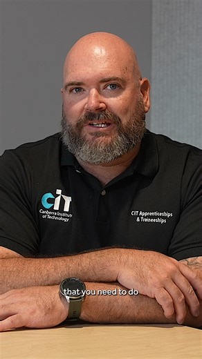 This National Apprenticeship week we’re diving into everything you need to know to kickstart your apprenticeship journey. 👷🧑‍🍳🧑‍🌾 From discovering what you’re passionate about to finding the right employer, we sat down with Leon from CIT’s Apprenticeship and Traineeship team to help guide you on the steps needed to start your journey. Whether you’re interested in pursuing a career in automotive, electrical, carpentry, patisserie, landscape construction, or sports turf management. Did you kn