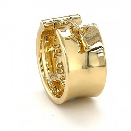 Tiffany & Co. 1837 Collection 18K Yellow Gold Wide Hoop Earring (SINGLE EARRING), c.1997