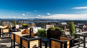 Mountaineering Club - Rooftop Bar Seattle