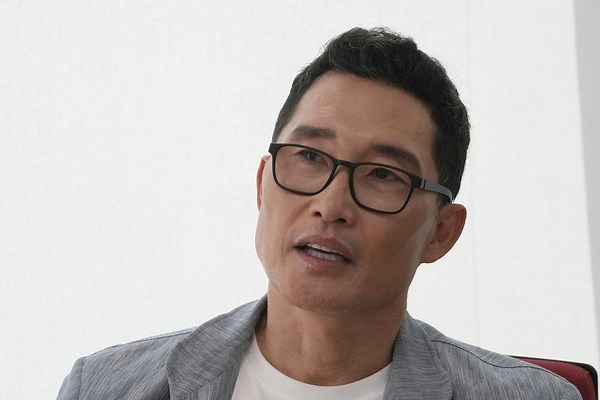 Daniel Dae Kim's 'Butterfly' takes flight