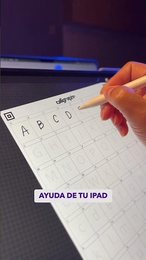 🤩 Hice mi propia fuente con esta herramienta totalmente GRATIS! 🤩 #calligraphy #calligraphr