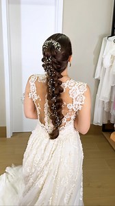 Brautfrisur mit falschem Zopf. | Jessica Carolinehair Alemanha