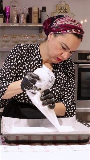 PAVLOVA - THE ORIGINAL RECIPE