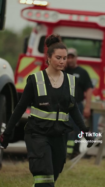 Bus Recovery Team Navigates Challenging Terrain in 2024 Incident