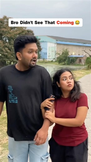 Bro didn't see that coming 😂 #shorts #comedy #relatable #yoytubeshorts #bengalicomedy #shortsfeed