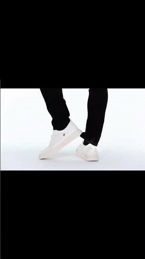 Adidas Mens Daily 4.0 Lace Up Sneakers: Style and Comfort Review