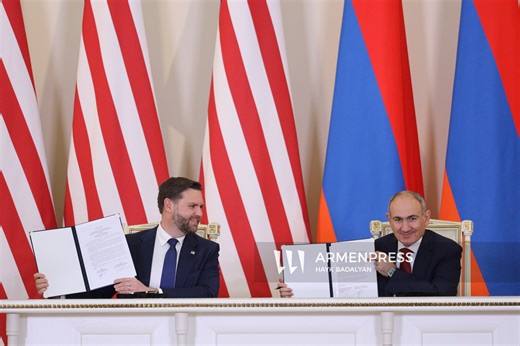 ՀՀ վարչապետը և ԱՄՆ փոխնախագահը ստորագրում են երկկողմ փաստաթուղթ