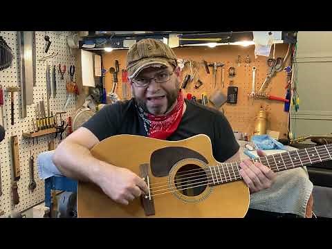 Lefty Guitars vs Right Handed Guitars: The Differences Explained