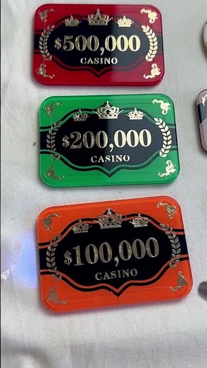 Custom Casino Poker Chips with RFID – CLAY, Acrylic & Ceramic | Unique & Secure!
