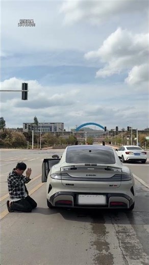 当转向灯也闹脾气，搞笑科技意外