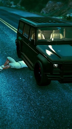 GTA 5: Franklin vs The Haunted Killer Bus In GTA 5!