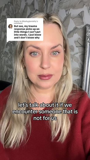 90 reactions · 14 comments | Psychological Projection —How do we know when it’s projection versus intrusive thoughts versus intuition? . #selfprojection #projection #psychologicalprojection #selfawareness #intuition #subconsciousmind #traumaresponse | Tanya Beauty Coach | Facebook