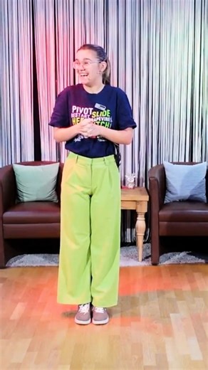 💃 Von Latino Solo bis Hoola Hoop – entdecke die Vielfalt unserer Solo-Kurse! Tauche ein in die energiegeladene Welt unserer Solo-Tanzkurse: 🎶 Mitreißende Rhythmen bei Latino Solo & Linedance 💫 Geschmeidige Bewegungen bei Movita & Hoop Fitness ✨ Wertvolle Stärkung beim Beckenboden-Training Ab Montag startet unsere neue Einstiegswoche – der perfekte Zeitpunkt für deinen ersten Schritt auf dem Tanzparkett! Kein Partner nötig, nur du und die Musik. Komm vorbei und finde heraus, welcher Solo-Kurs 