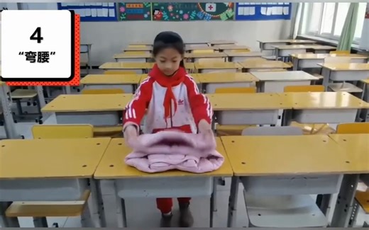 精彩劳动示范视频——叠棉服