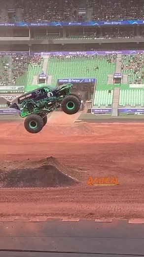 Grave Digger Monster Jam Highlights