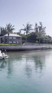 6.9K views · 401 reactions | Have you visited the world's smallest draw bridge located right here in Bermuda? At just 56cm wide, Bermuda's Somerset Bridge is just wide enough to accommodate the mast of a sailboat. ⛵️ Explore the island this year and enjoy up to 50% off your accommodation: bit.ly/3IHHRnF | Bermuda Tourism | Facebook