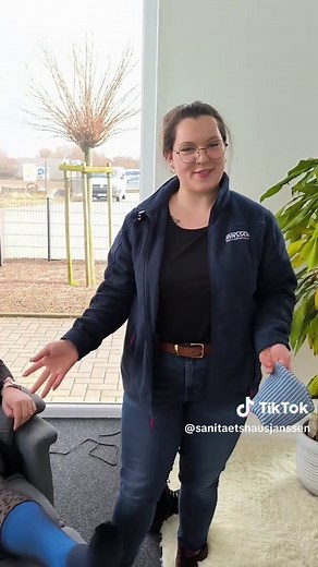 Der Doff N' Donner: Kompressionsstrümpfe leicht angezogen