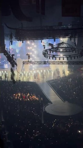 Cardi B Performing Magnet Live on The Little Miss Drama Tour (Raleigh, April 11, 2026)