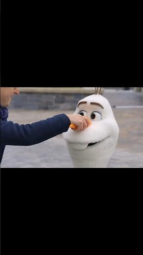 OMG! You can now talk to OLAF! 😱 #disney #frozen