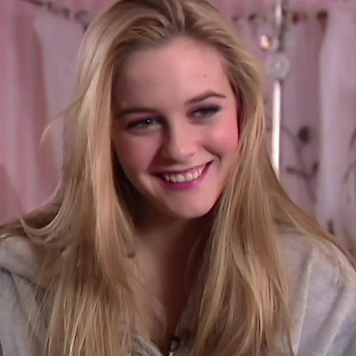 Young Alicia Silverstone 90s Style Makeup Tutorial