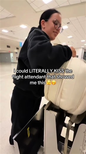 I can’t even explain how much money this backpack has saved me!😭 #travel #traveling #travelhacks #travelhacks2026 #carryonbag