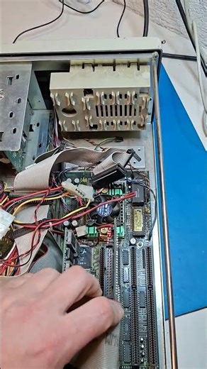 Pentium 1 133 MHz PC von 1996 #hardware #retro #techretro #computer