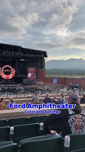 My official review on the new spectacular Ford Amphitheater in Colorado Springs! Honorable mention to an amazing opening act, OneRepublic! #coloradosprings #onerepublic #concert #newvenue #sunsetamphitheater #ford #fordampitheater #cosprings