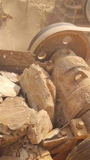 Rock Crushing Test Working Giant Rock Crushing Plant stone crusher jawcrusher #stonecrusher #asmr