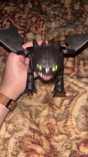 please request some funny audios! #toothless #httyd #fyp