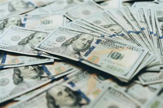 Finance brokers ran two-decade investment scam, victimized nearly 100 Missourians