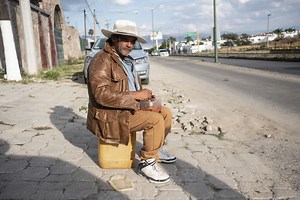 Días de espera y militares resguardando la refinería: así se vive el desabasto de gasolina en Guanajuato