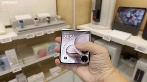 Xiaomi MIX Flip 2 Unboxing & Hands-on - Everything Got Better Except For The Same Design